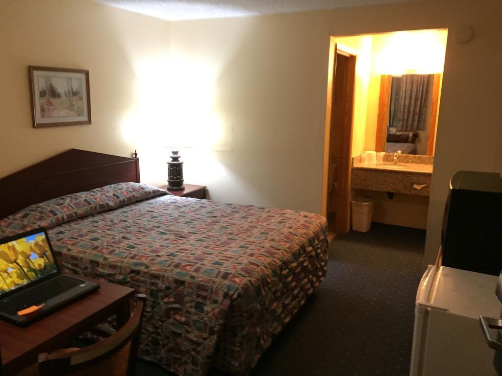 Stagecoach Inn Motel Molalla Εξωτερικό φωτογραφία