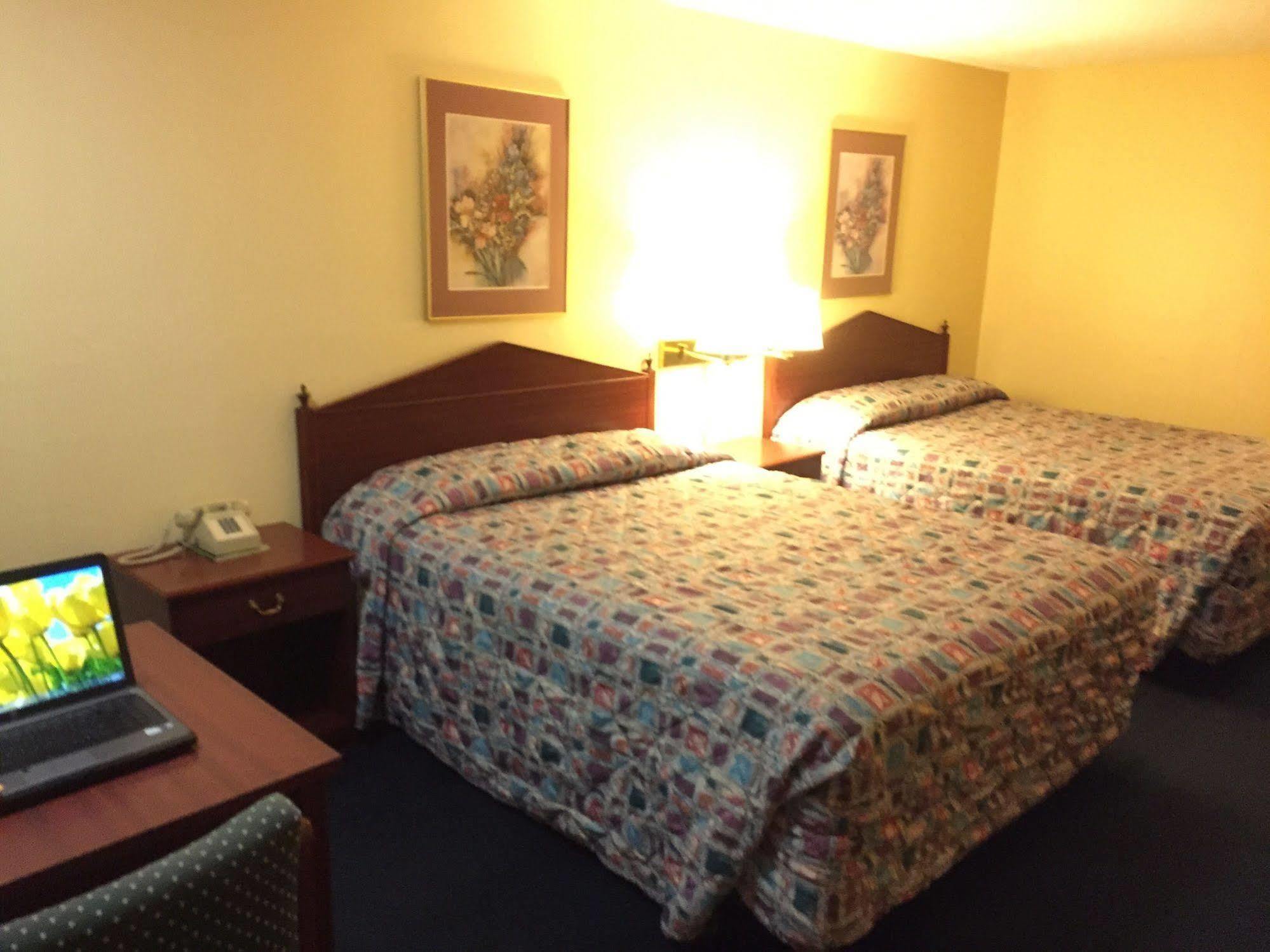 Stagecoach Inn Motel Molalla Εξωτερικό φωτογραφία